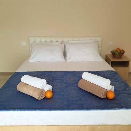 גגרה Arda Hotel מראה חיצוני תמונה