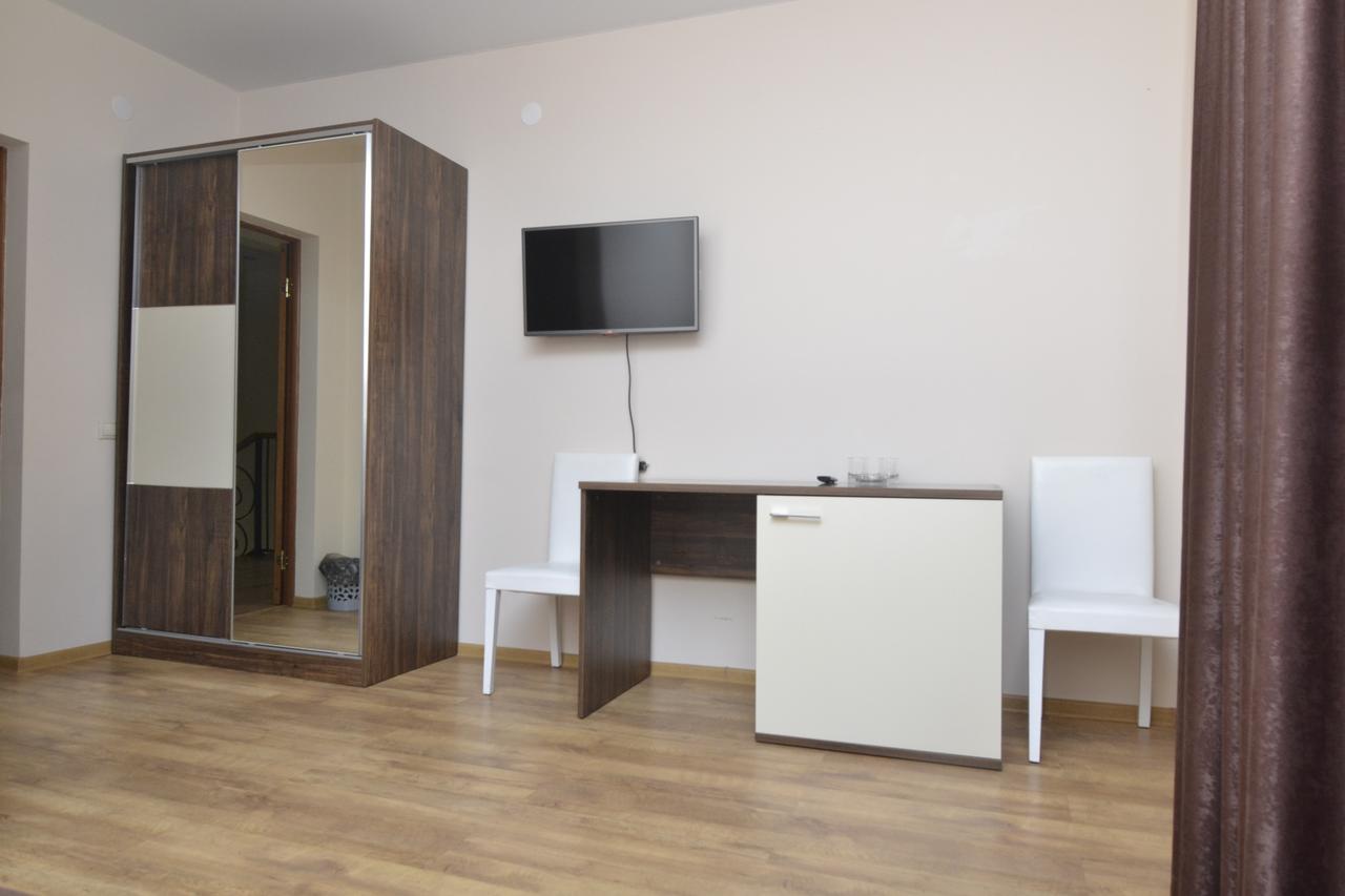 גגרה Arda Hotel מראה חיצוני תמונה
