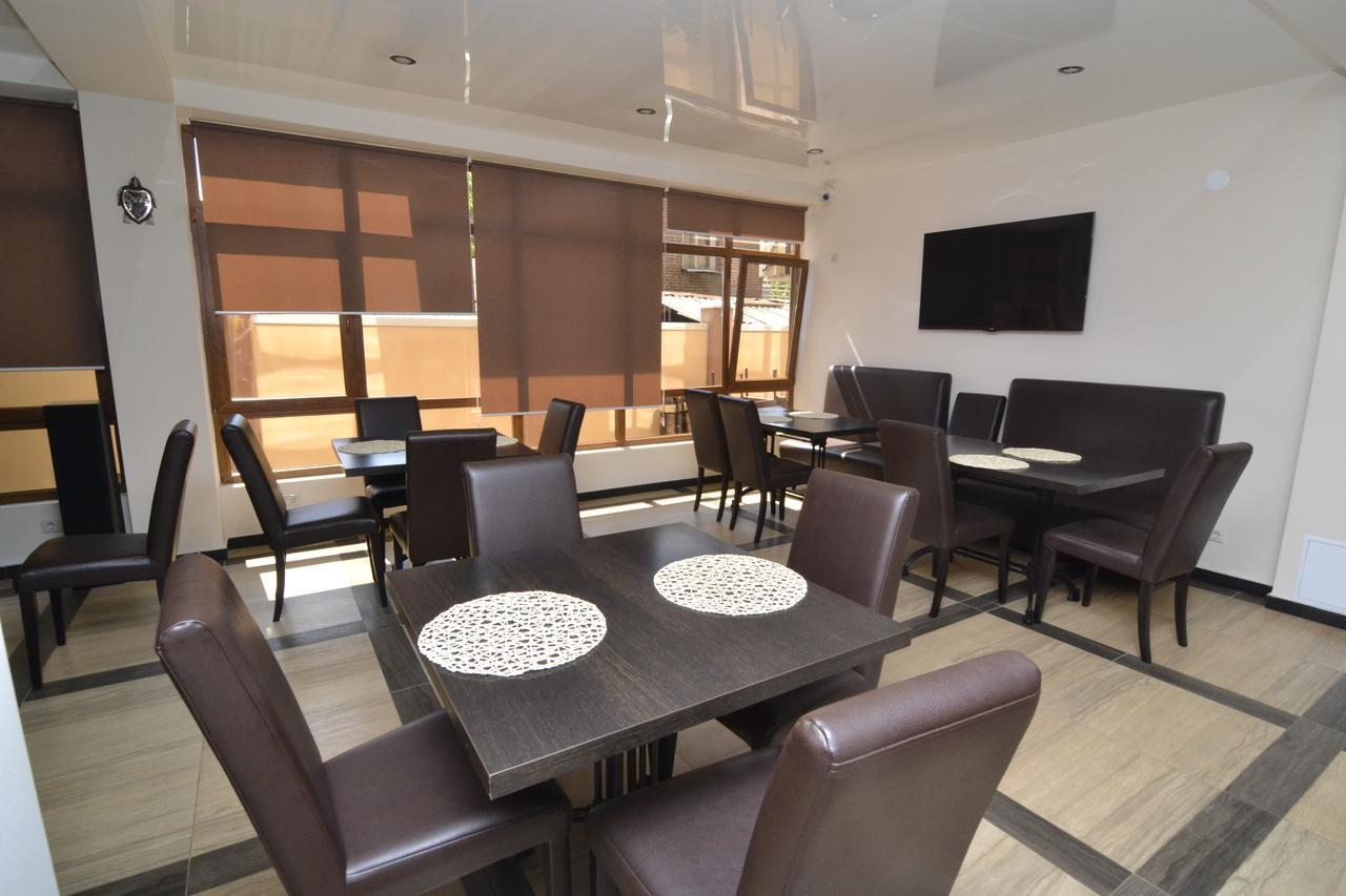 גגרה Arda Hotel מראה חיצוני תמונה