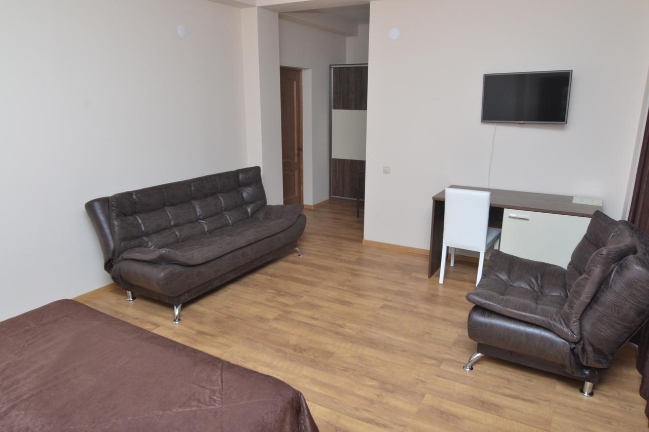 גגרה Arda Hotel מראה חיצוני תמונה