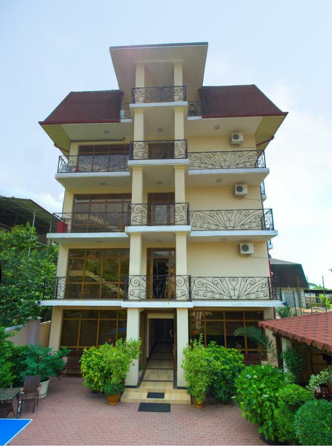 גגרה Arda Hotel מראה חיצוני תמונה