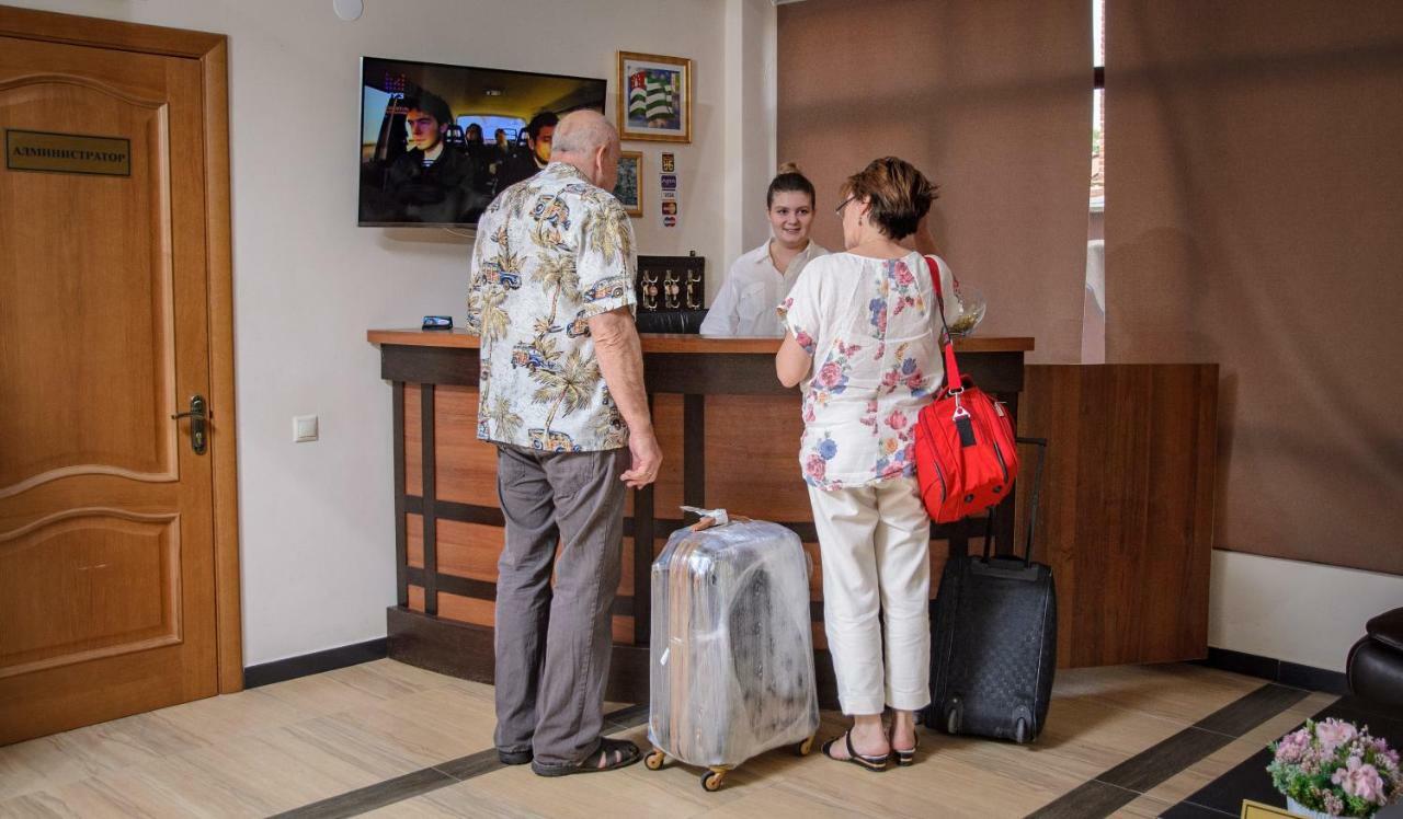גגרה Arda Hotel מראה חיצוני תמונה