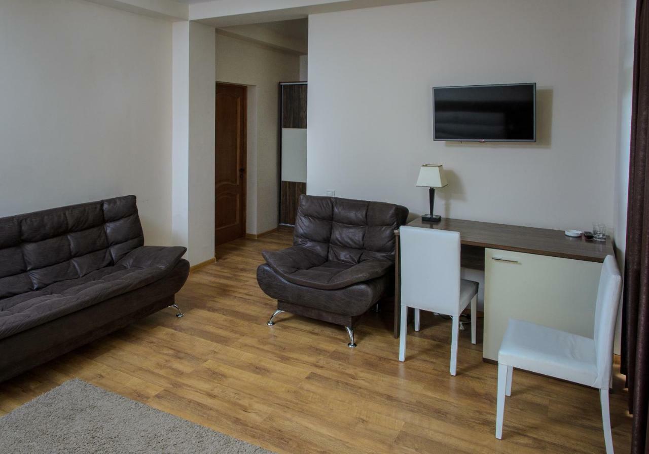 גגרה Arda Hotel מראה חיצוני תמונה